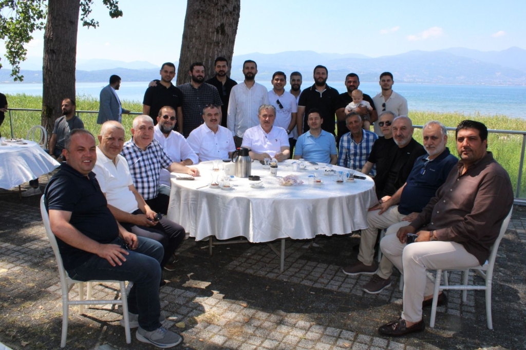 MÜSİAD Sakarya ailesi geleneksel kahvaltıda buluştu