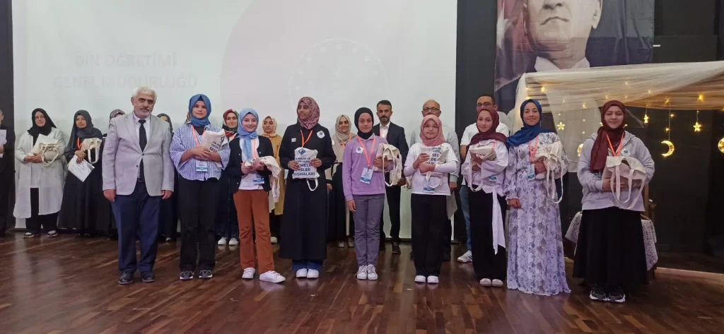 Sakarya, Kur’an-ı Kerim’i Güzel Okuma Yarışması 2. Bölge Finaline Ev Sahipliği Yaptı