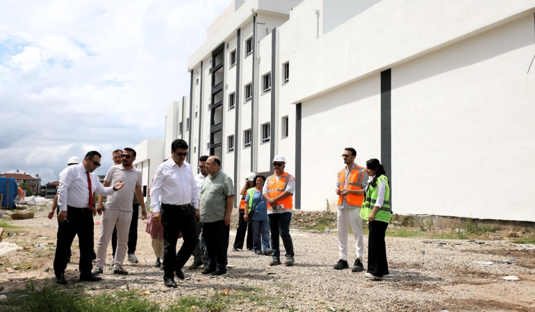 Adım adım Bilişim Teknolojileri kampüsüne doğru