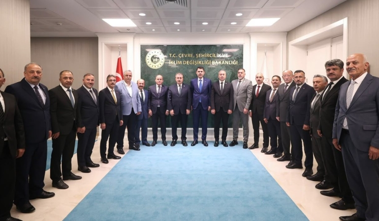 BAŞKAN ŞENOL DİNÇ, BAKAN MURAT KURUM’U ZİYARET ETTİ