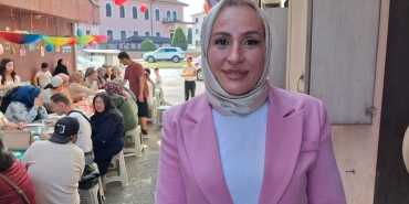 Aslı Çam’dan