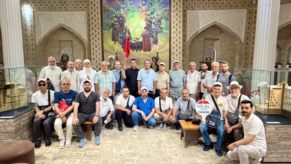Hilal Turizm'den Özbekistan'da değerlendirme ve hizmet toplantısı 4 Hilal Turizm'den Özbekistan'da değerlendirme ve hizmet toplantısı
