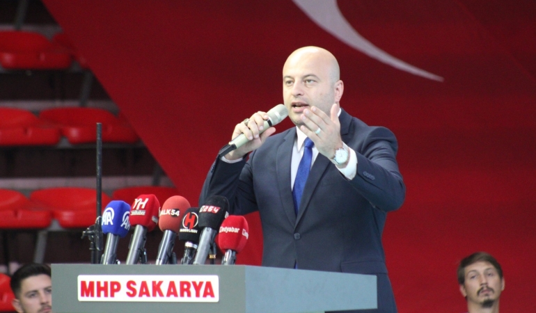 MHP Sakarya İl Başkanı Oğuz Alkaş: “Liderimiz engin ferasetiyle uyardığında bize hakaret edenler.Şimdi neredesiniz .”