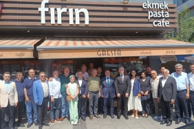 Rize Milletvekili Harun Mertoğlu’ndan Gresta Unlu Mamulleri’ne ziyaret..