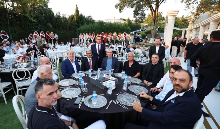 Haluk Bal ve Nur Sema Özdemir görkemli düğünle dünyaevine girdi