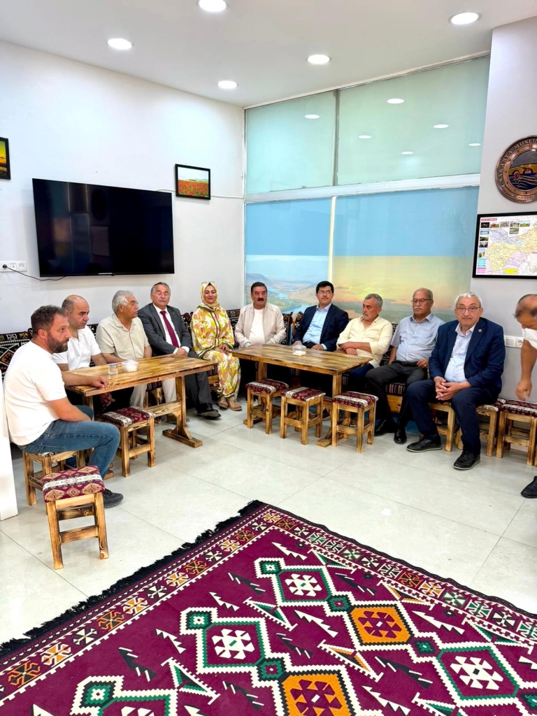 Başkan Karakullukçu’dan Sakarya Muşlular Derneği’ne ziyaret