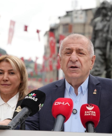 ümit özdağ