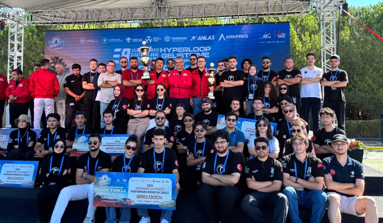 Teknofest 2026 Elektrikli Araç Yarışları’nda zirve SUBÜ’nün