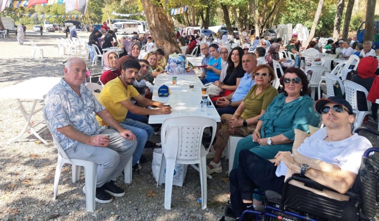 Akçakoca’nın Tarihi Ceneviz Kalesi İlgi Görüyor