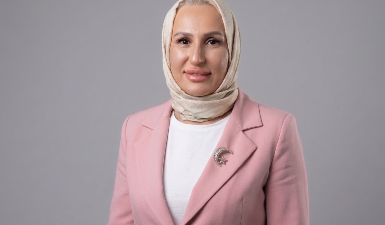 Aslı Çam, Engelliler ve Yardımlaşma Derneği Başkanlığına yeniden seçildi
