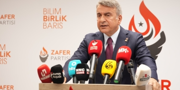 Azmi Karamahmutoğlu