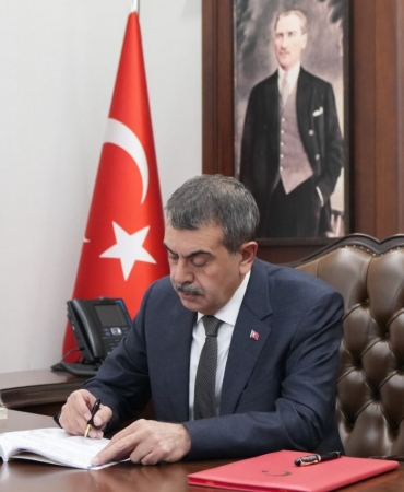 Bakan Tekin’den