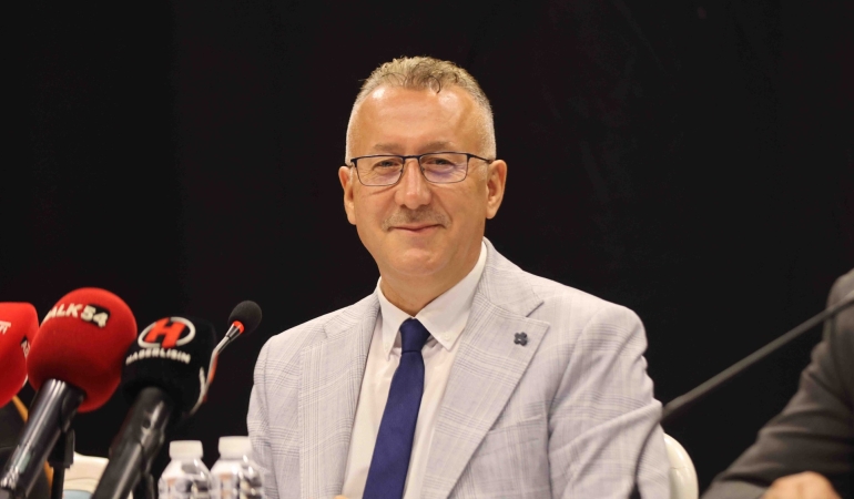 3,1 MİLYAR TL’LİK BÜTÇE, ADAPAZARI’NA SPOR YATIRIMI