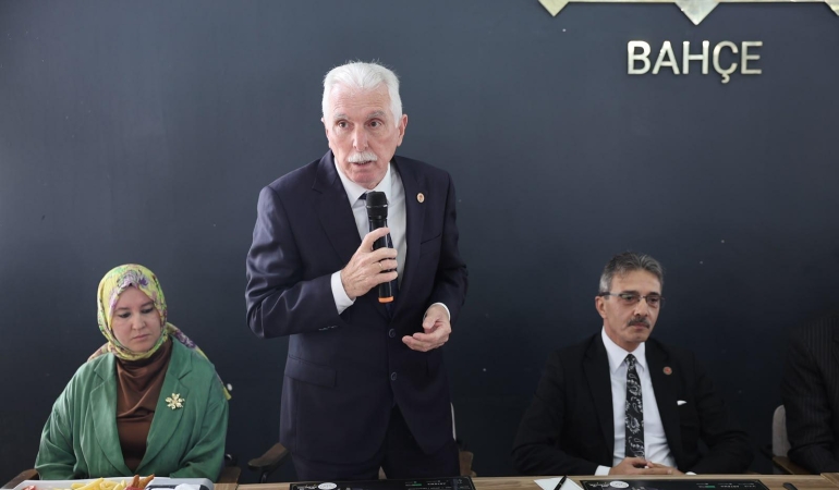 BAŞKAN ŞENOL DİNÇ MUHTARLAR GÜNÜ’NÜ KUTLADI