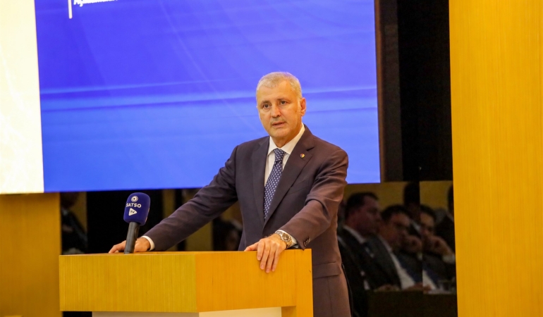 Başkanı A. Akgün Altuğ