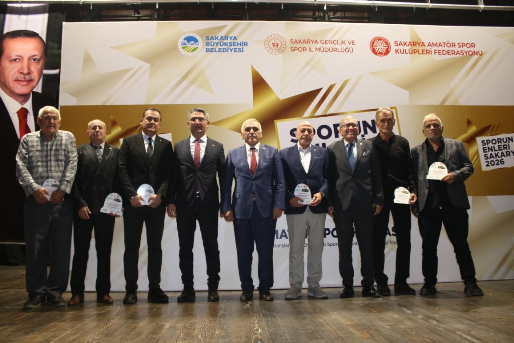 SPORDA YILIN ENLERİ ÖDÜLLERİ SAHİPLERİNİ BULDU..