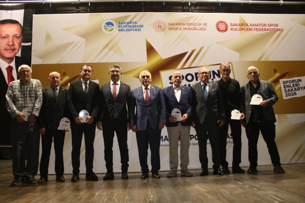 SPORDA YILIN ENLERİ ÖDÜLLERİ SAHİPLERİNİ BULDU..