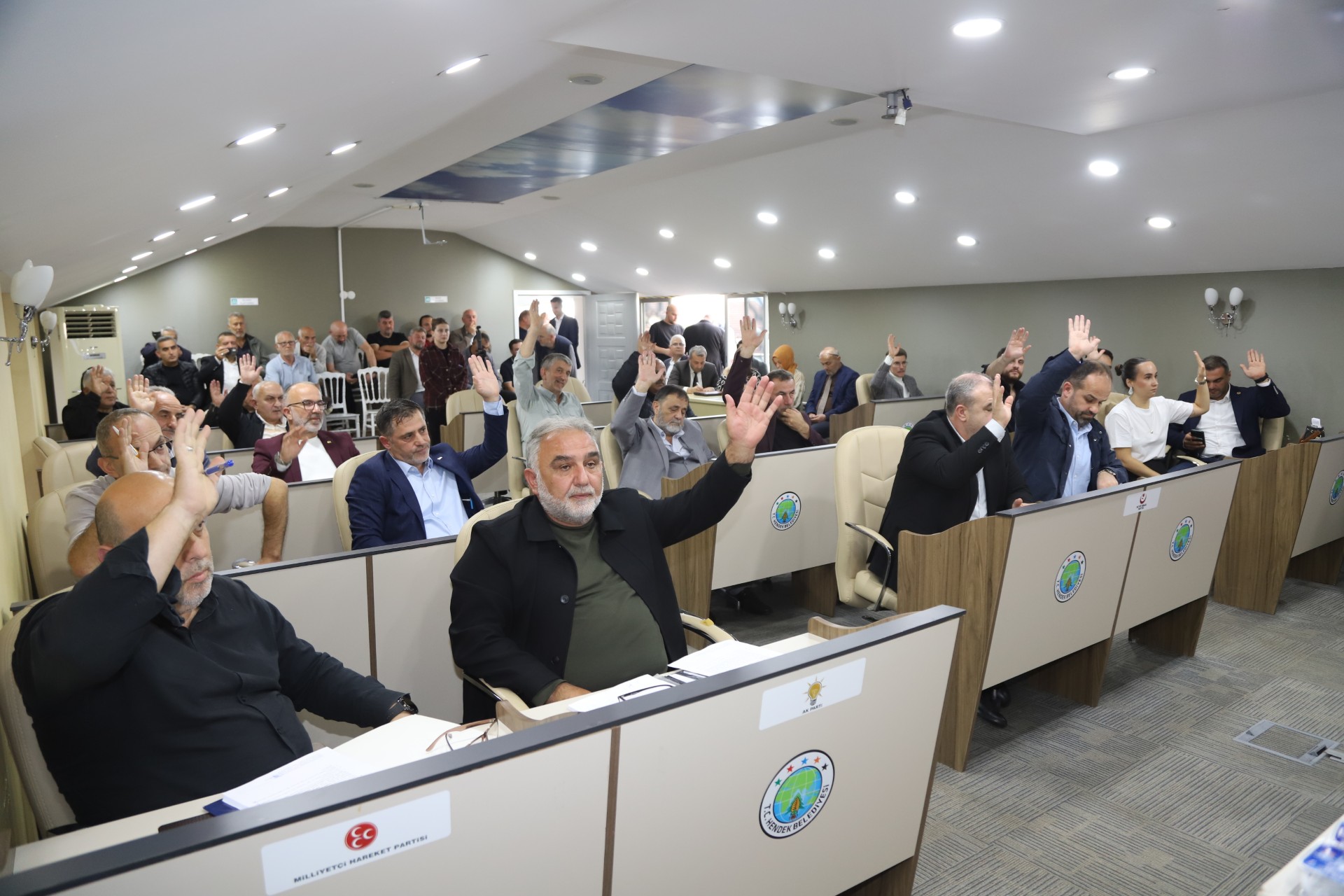 HENDEK MECLİSİ 8 M
